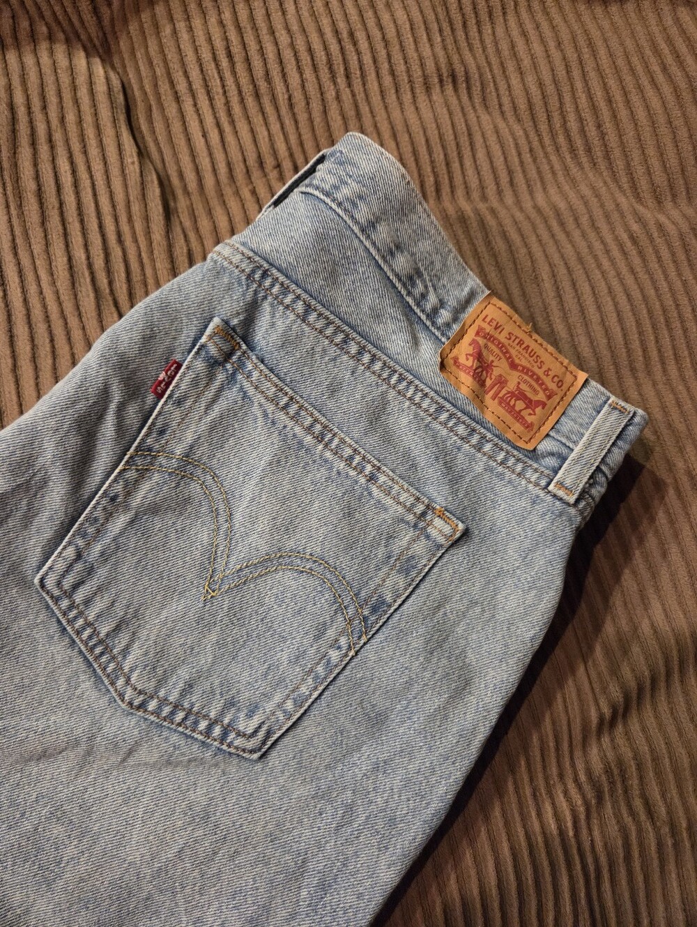 Levis Skirt EUC